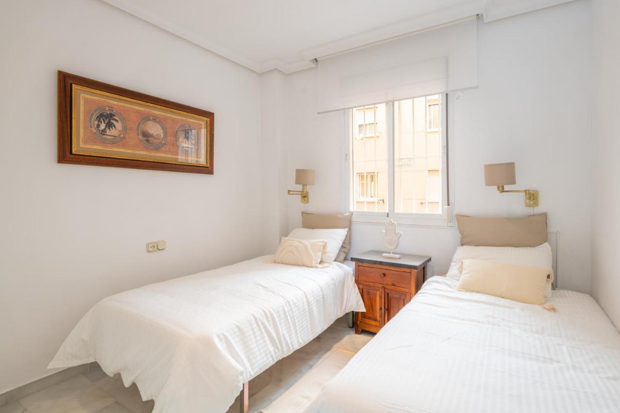 Apartamento Familiar Vistas Al Mar By Rent Me Estepona Exterior foto